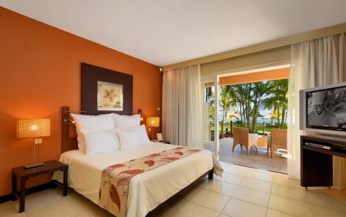 Victoria Beachcomber Resort & Spa-Junior Suite 1_1109